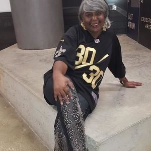 Meet your Posher, Linda